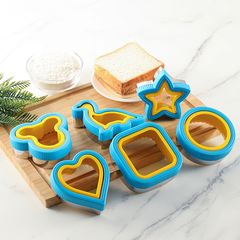 Sandwich cutting and sealing m - Kitchen Gadgets Set review and price